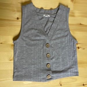 Gray tank top